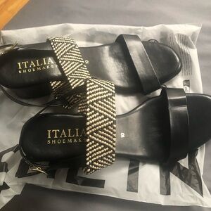 Italian Shoemakers Black Sandals with Woven Ivory-Strap